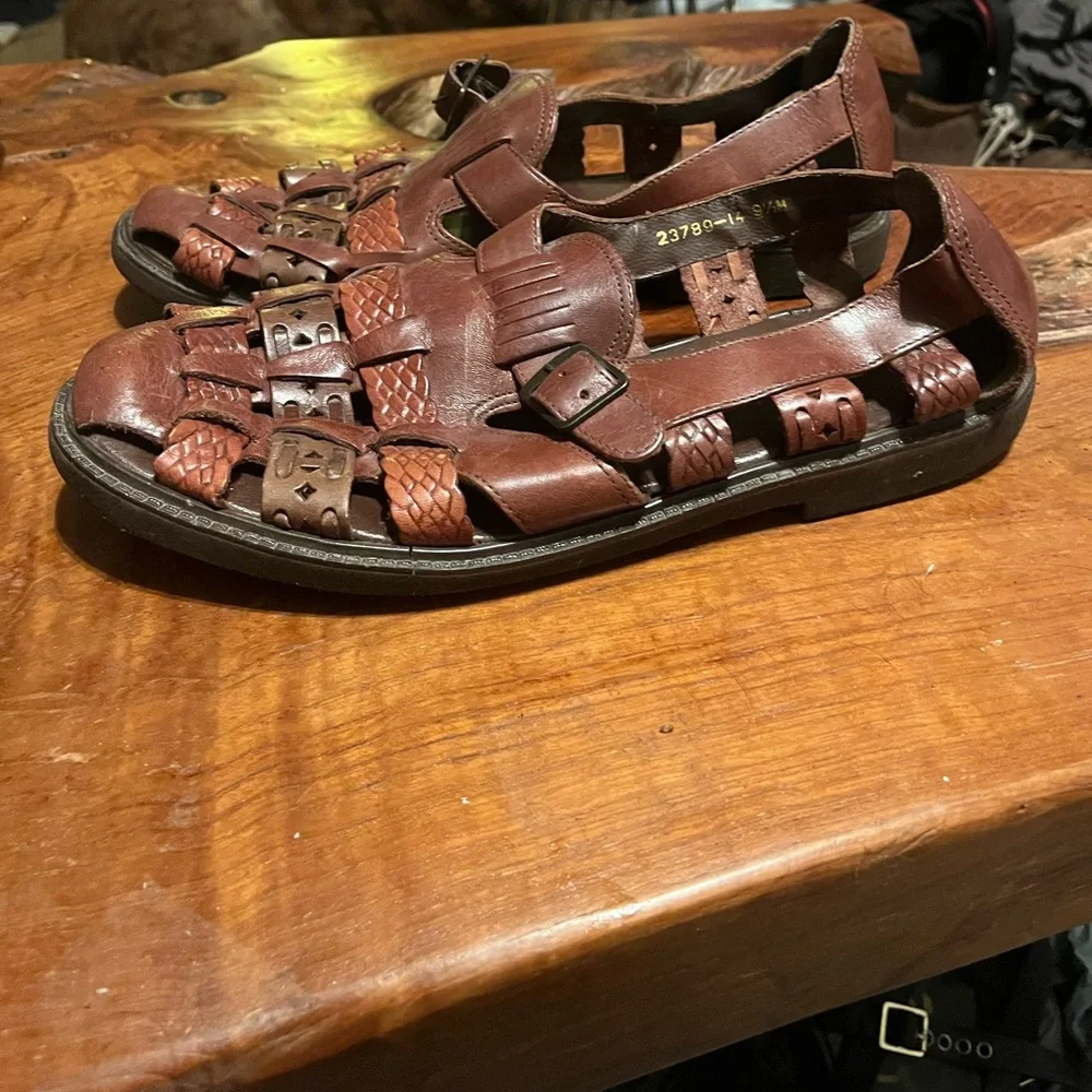 Stacy Adams Mens Brown Leather Woven Buckle Fisherman Sandals Size 9.5